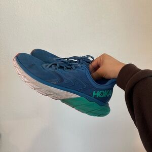 GUC Hoka arahi 5 in Vallarta/Blue Atlantis